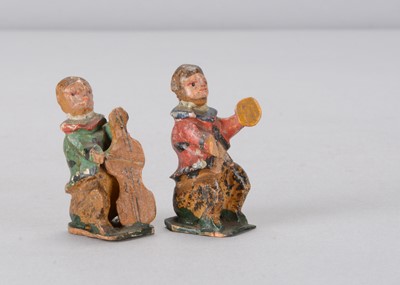 Lot 12 - Two small 19th century Grödnertal (Ortisi) dressed monkey musicians