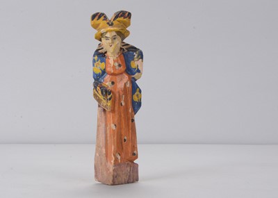 Lot 121 - A Sergiev Posad late 19th century trihedrial doll