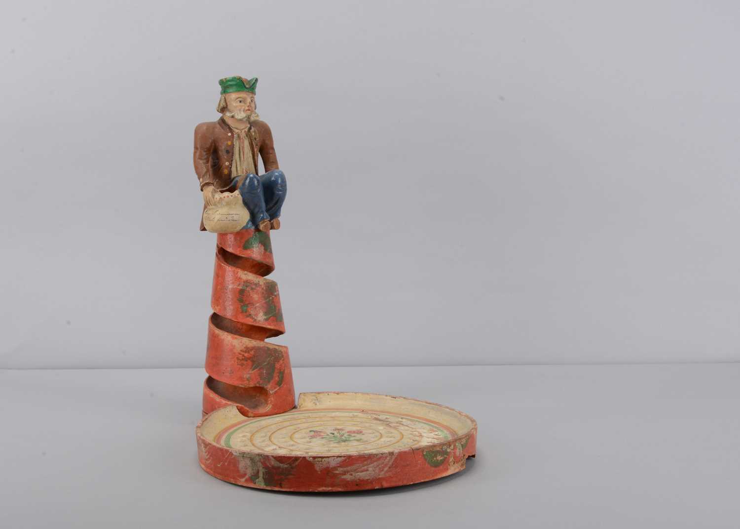 Lot 466 - A mid19th century Kakelorum marble game