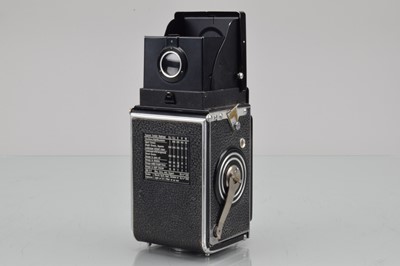 Lot 6 - A Rolleiflex Automat X Sync TLR Camera