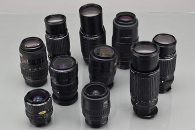 Lot 35 - Ten Pentax Zoom Lenses