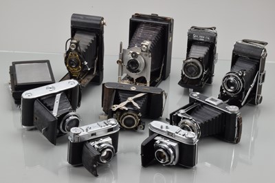 Lot 43 - A Tray of Folding Cameras