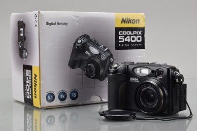 Lot 60 - A Nikon Coolpix 5400 Digital Camera