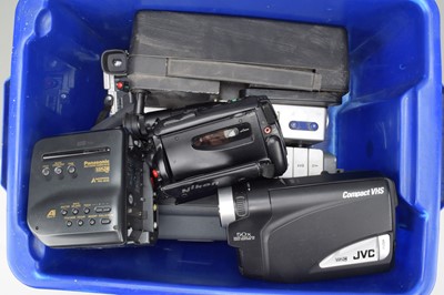 Lot 148 - Cine Equipment