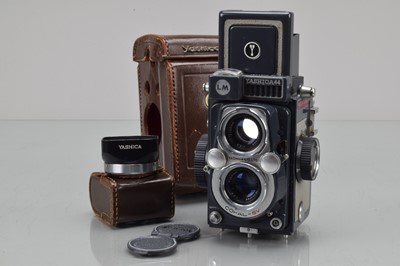 Lot 173 - A Yashica 44 LM TLR Camera