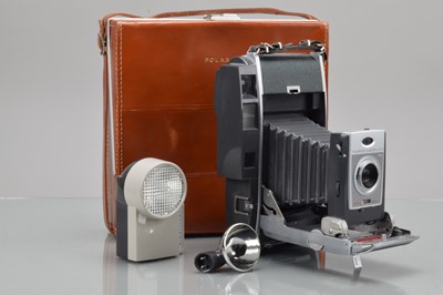 Lot 197 - A Polaroid 900 Electric-Eye Land Camera