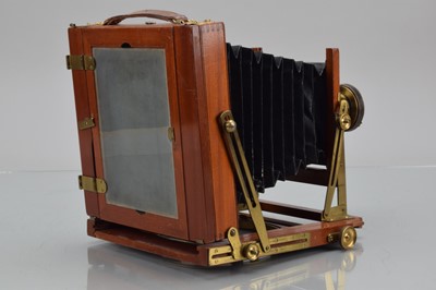 Lot 203 - A Mahogany & Brass Half Plate Camera