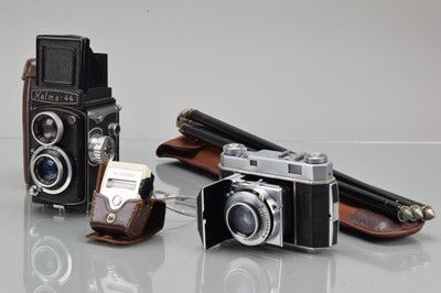 Lot 213 - Two Film Cameras