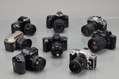 Lot 228 - A Tray of Minolta SLR Cameras