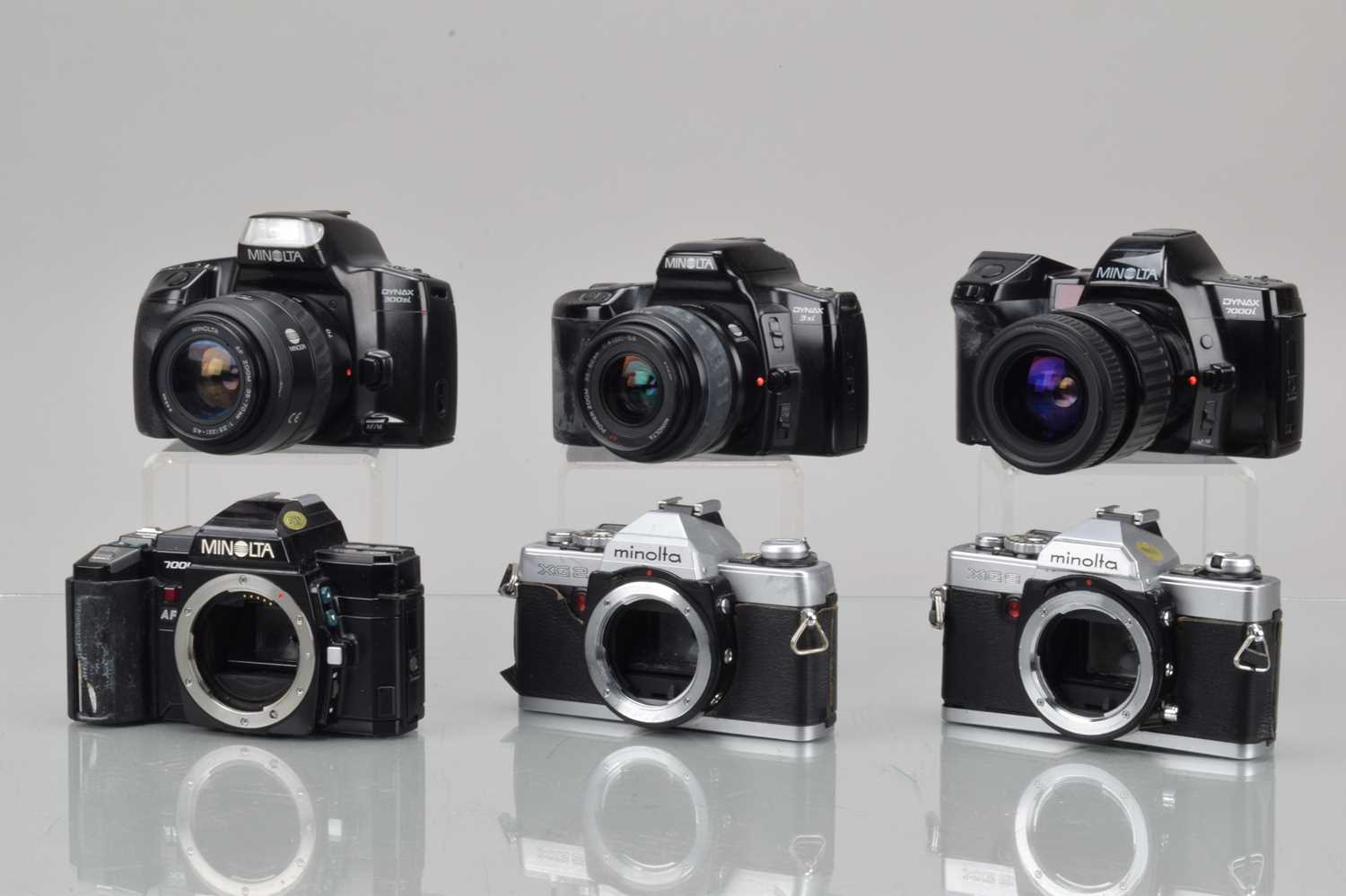 Lot 275 - A Tray of Minolta SLR Cameras