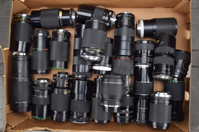 Lot 294 - A Tray of Zoom Lenses