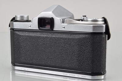 Lot 319 - An Asahi Pentax S SLR Camera Body