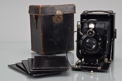 Lot 342 - A Voigtländer Avus 9 x 12cm Folding Plate Camera