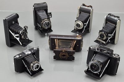 Lot 438 - A Tray of Folding Cameras