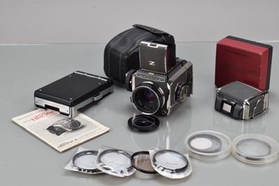 Lot 447 - A Zenza Bronica S Camera