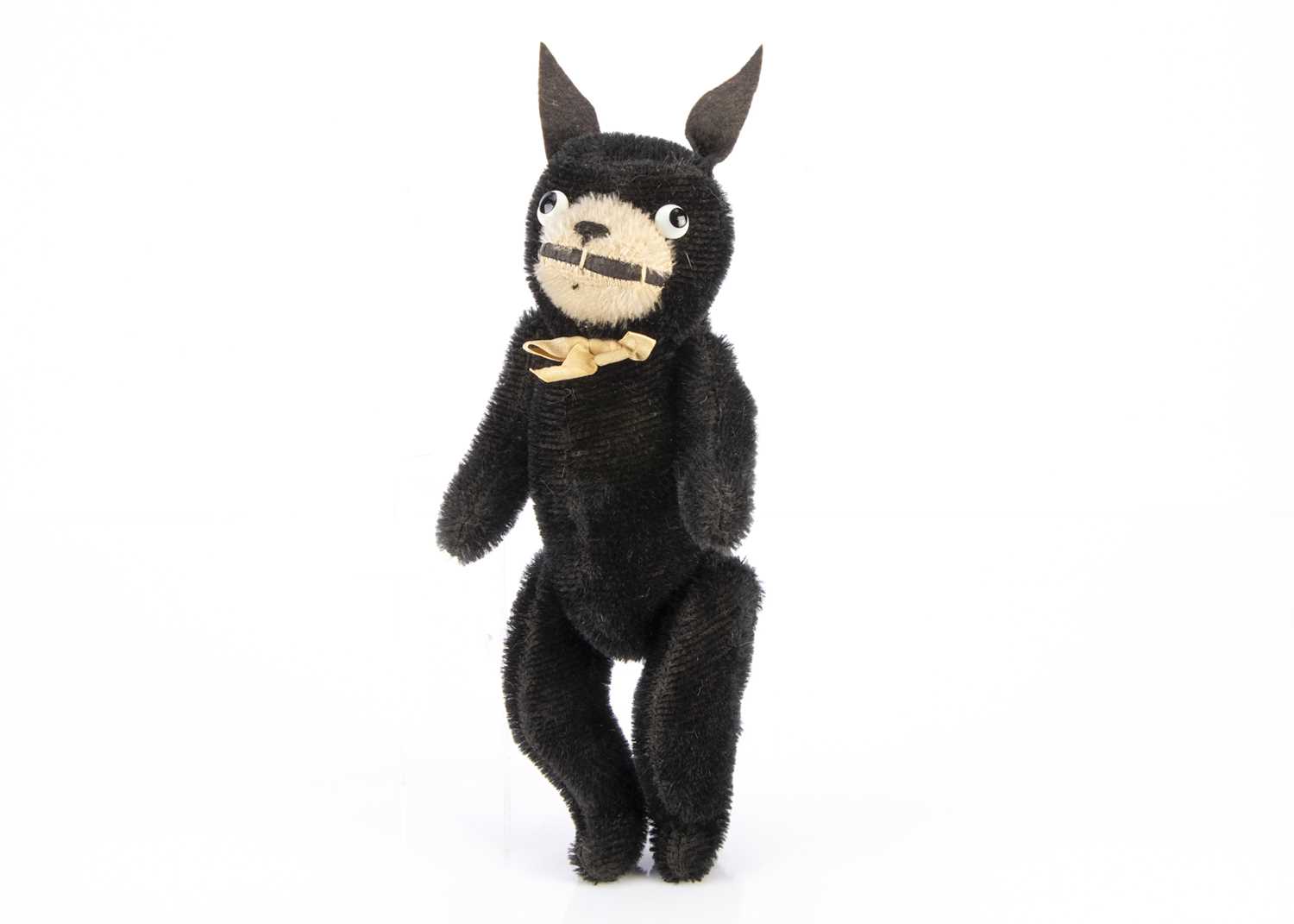 Lot 81 - A Pat Sullivan and Otto Messmer’s Felix the Cat soft toy 1920s