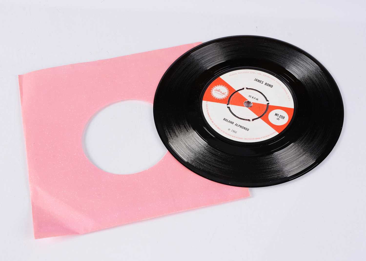 Lot 197 - Roland Alphonso / Lee Perry 7" Single