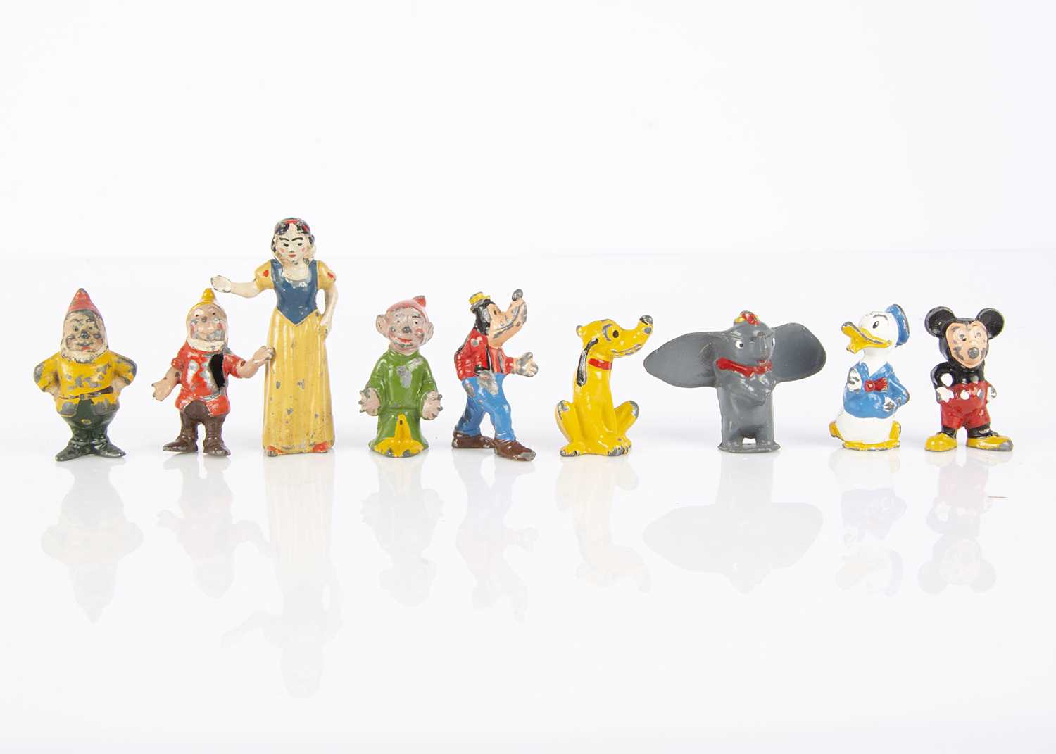 Lot 186 - Britains Walt Disney’s Snow White and three Dwarves