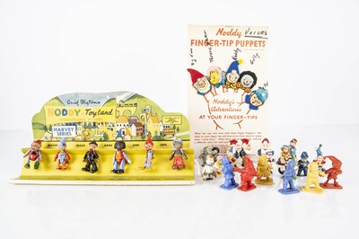 Lot 235 - Enid Bylton’s Noddy and friends plastic figures