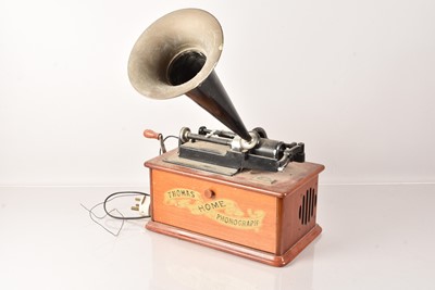 Lot 92 - A modern 'Thomas Home Phonograph' Transistor Radio