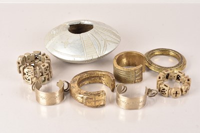 Lot 267 - A selection of Currency/Slave Bangles