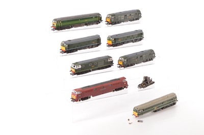 Lot 128 - Hornby 00 gauge Diesel Locomotives (8)