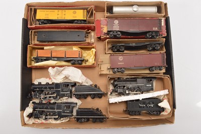 Lot 170 - Trix 00/HO Gauge boxed and unboxed American outline 0-4-0 Locomotives and tenders and various Goods Rolling Stock Gauge (13 incl Tenders)