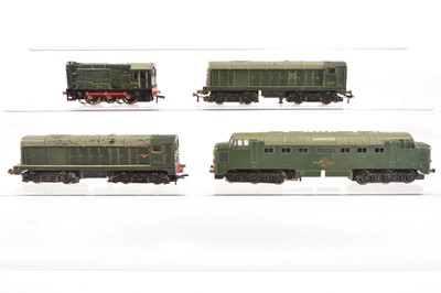 Lot 189 - Hornby-Dublo 00 Gauge 3-Rail BR green Diesel Locomotives (4)