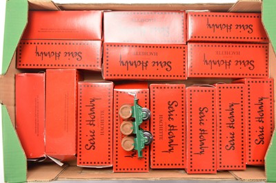 Lot 755 - Hachette (French - Hornby Style) 0 Gauge Modern issue coaches and wagons (60 plus)