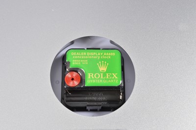 Lot 6 - A modern wall clock