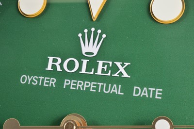 Lot 9 - A modern wall clock