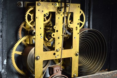 Lot 23 - A c1920s mantle clock