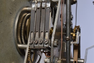 Lot 30 - A c1930s electronic wall clock by Lepaute