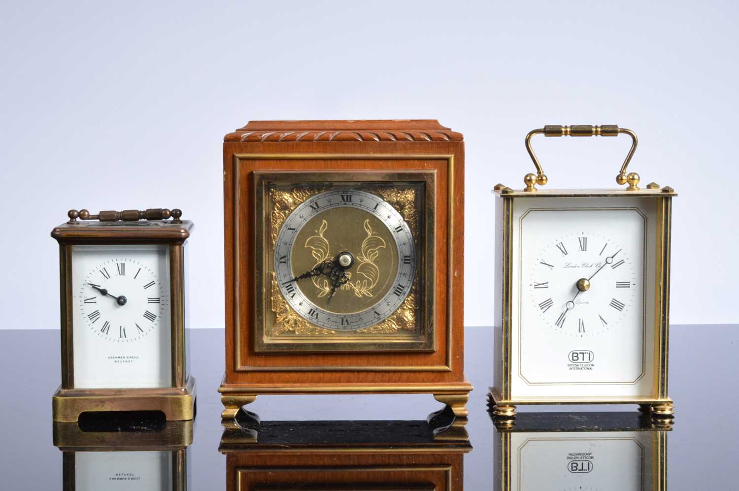 Lot 49 - Three small mantle clocks