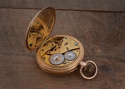 Lot 92 - An early 20th century Waltham gold platd half hunter pocket watch