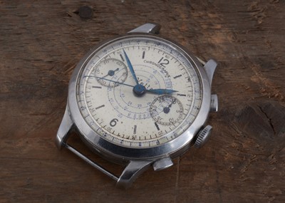 Lot 142 - A 1930s Vetta manual wind wrist watch chronograph