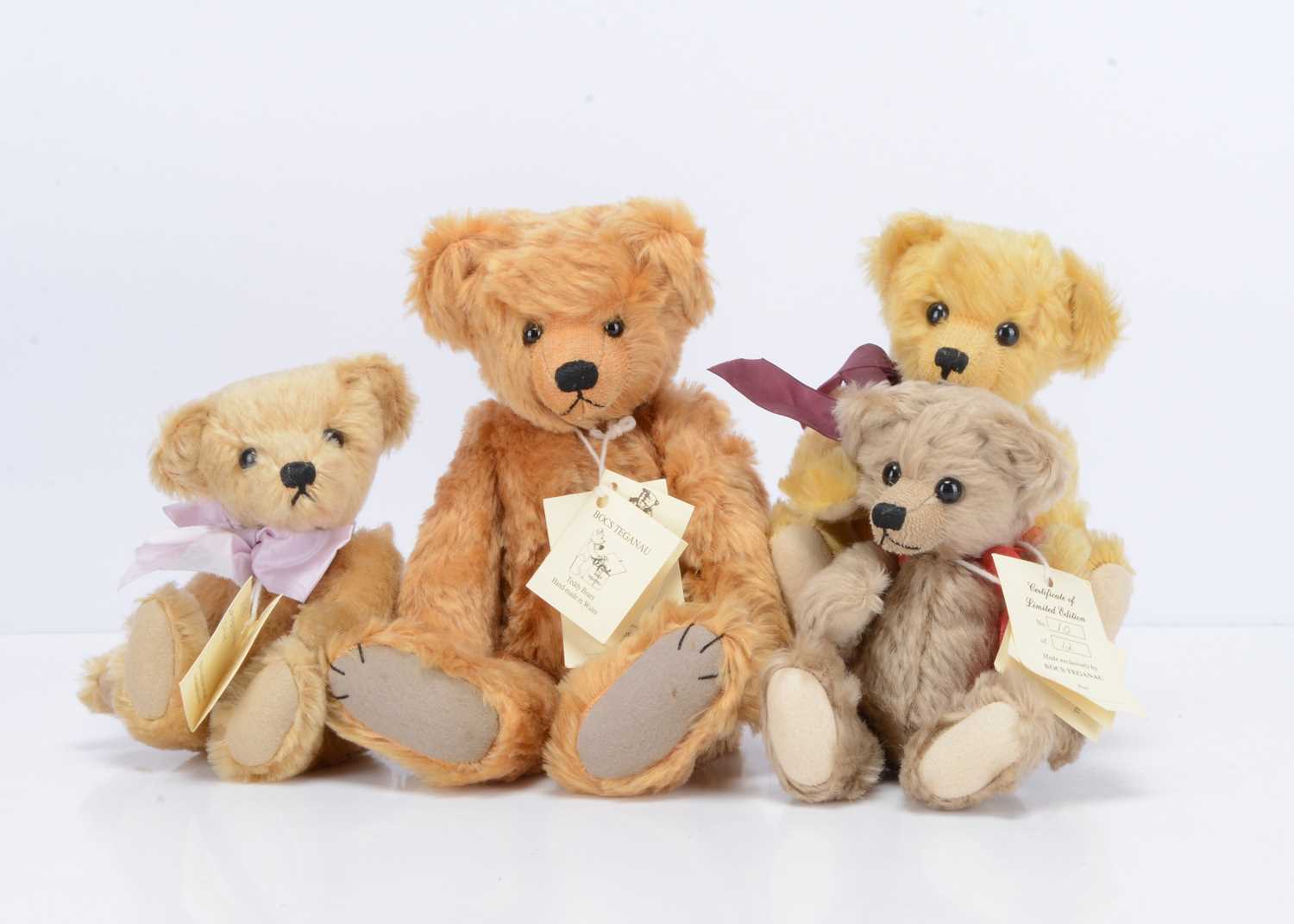 Lot 19 - Four Bocs Teganau artist teddy bears