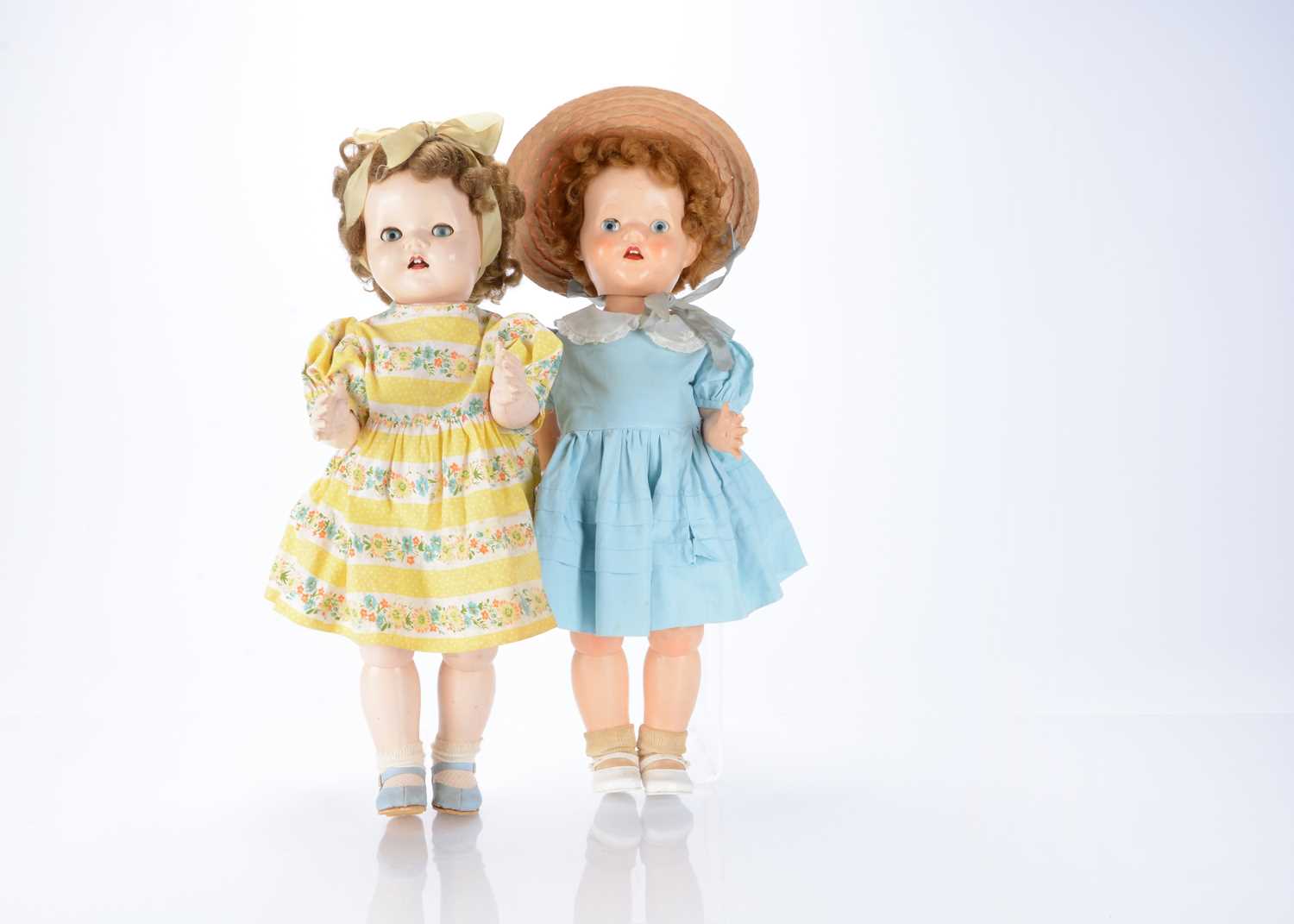 Lot 167 - A Pedigree 1957-1959 Pretty Peepers  hard plastic walking doll