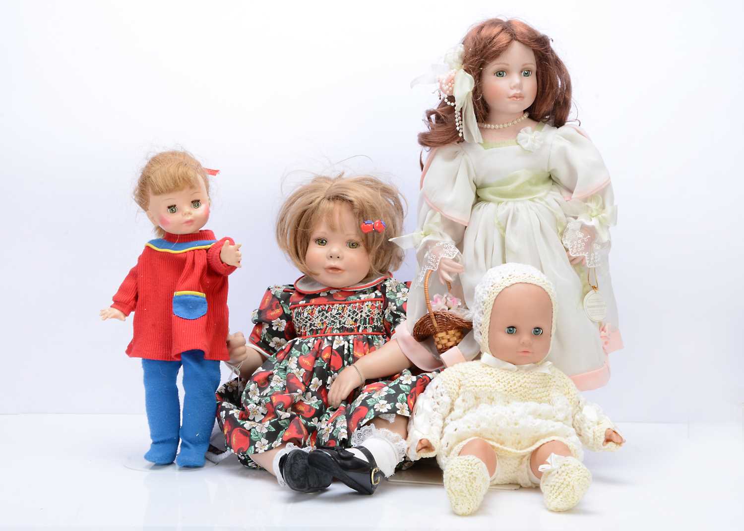 Lot 187 - A Horsman vinyl and three recent dolls