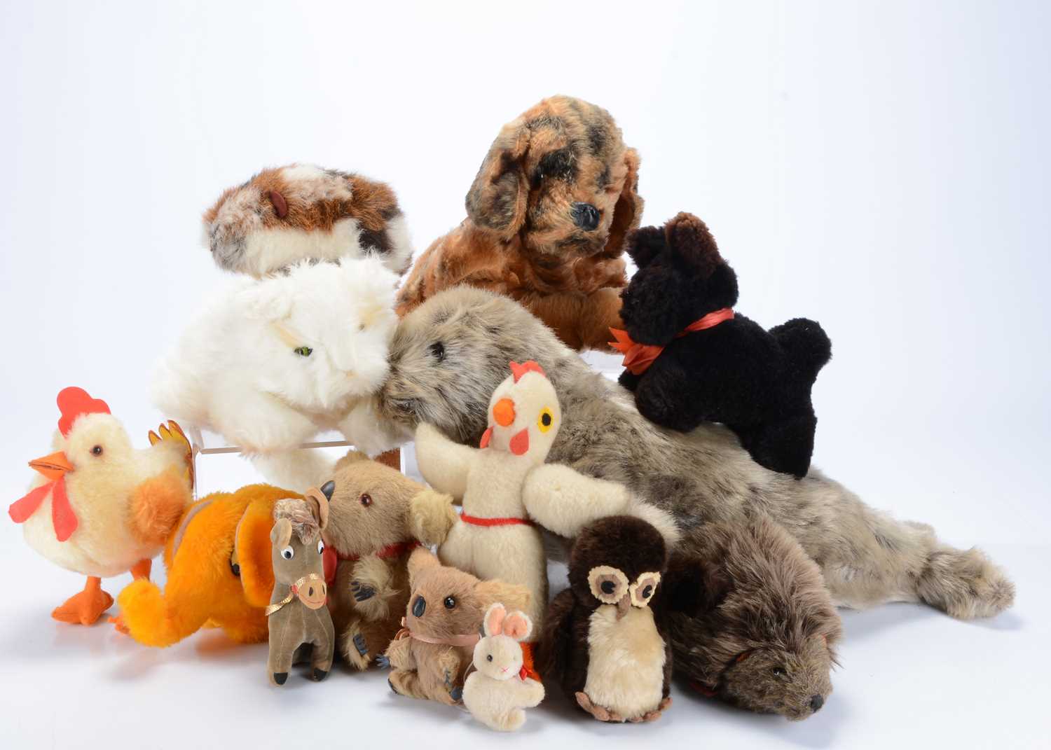 Lot 221 - A collection of animal soft toys