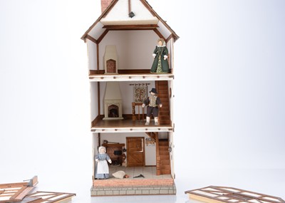 Lot 487 - A recent Tudor 1/16th scale dolls' house by Mary Nicholson