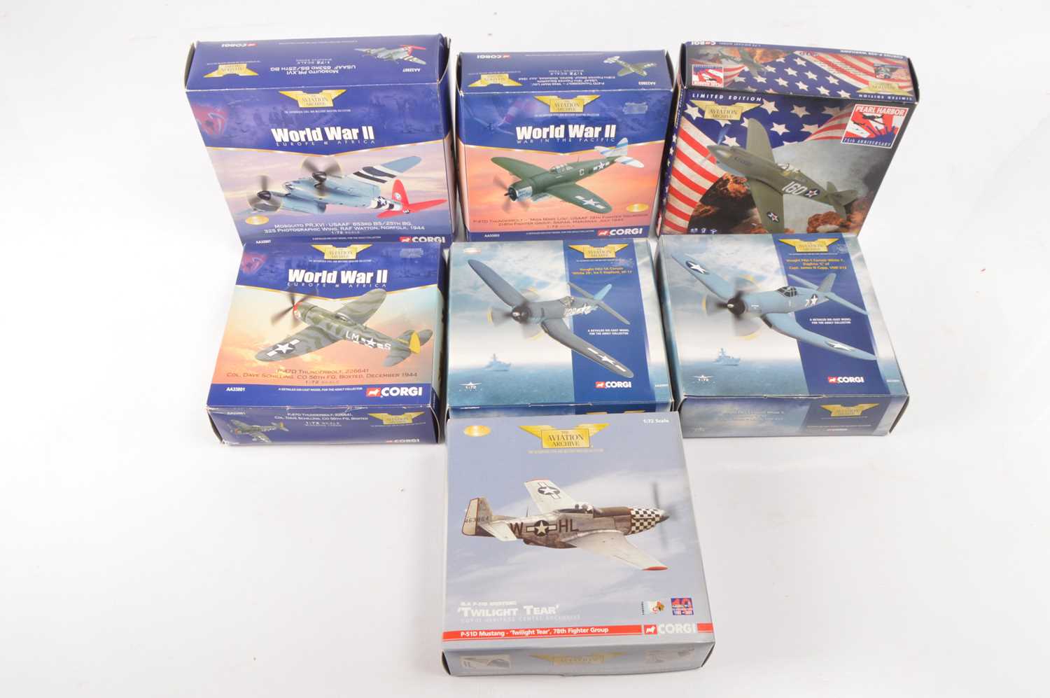 Lot 442 - Corgi Aviation Archive 1:72 Scale WWII US Fighter Aircraft (7)