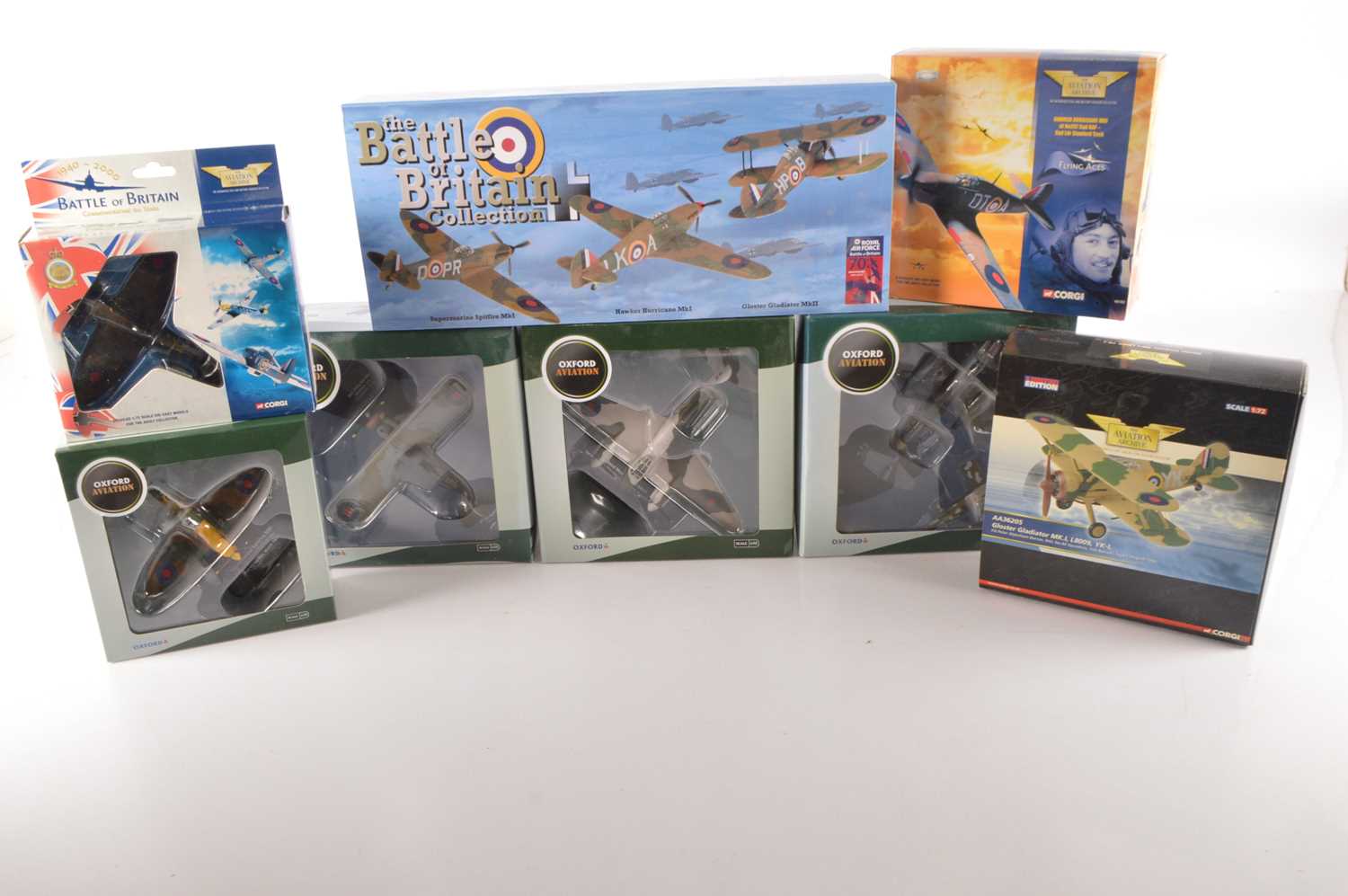 Lot 457 - Modern Diecast WWII Aircraft (8)