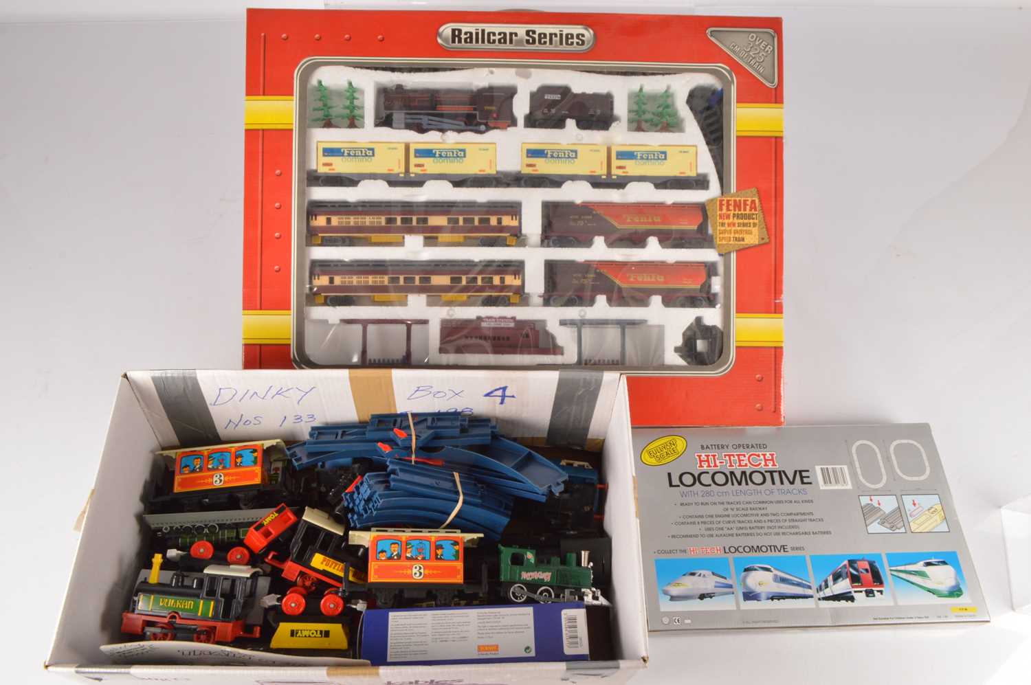 Boxed Model Train Set Lot 600 - Collection of boxed and unboxed Toy Trains