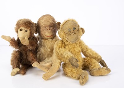 Lot 549 - Three British monkeys