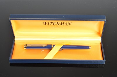 Lot 386 - A collection of five waterman pens