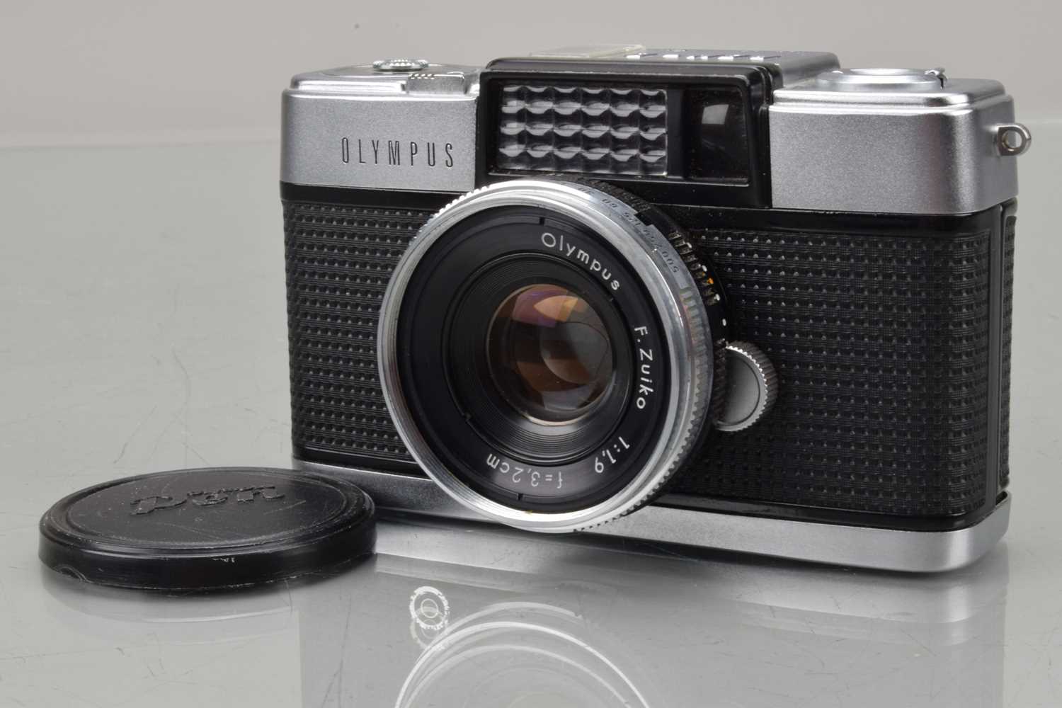Lot 98 - An Olympus Pen D Half Frame Camera