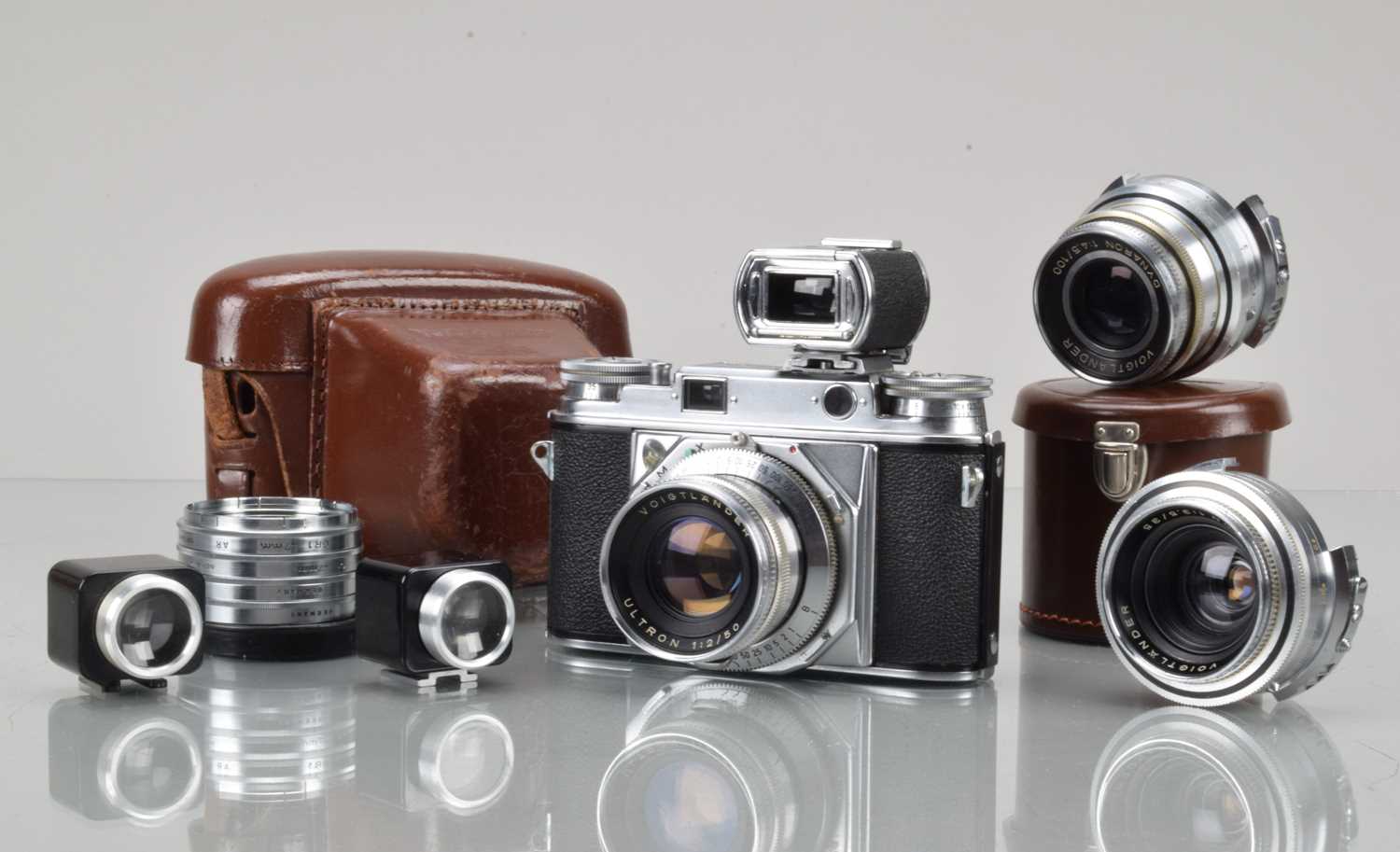Lot 107 - A 1953 Voigtländer Prominent Rangefinder Camera