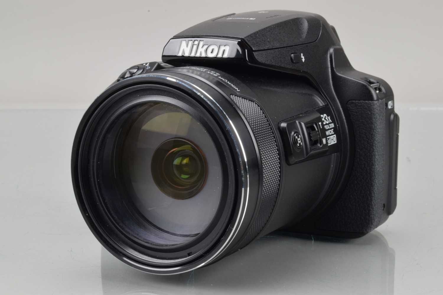 Lot 117 - A Nikon Coolpix P900 Digital Camera