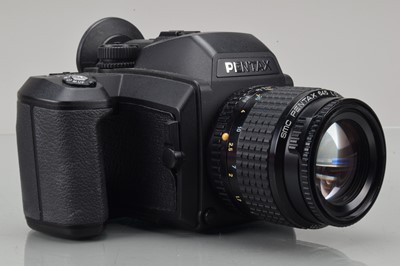 Lot 193 - A Pentax 645 NII Camera